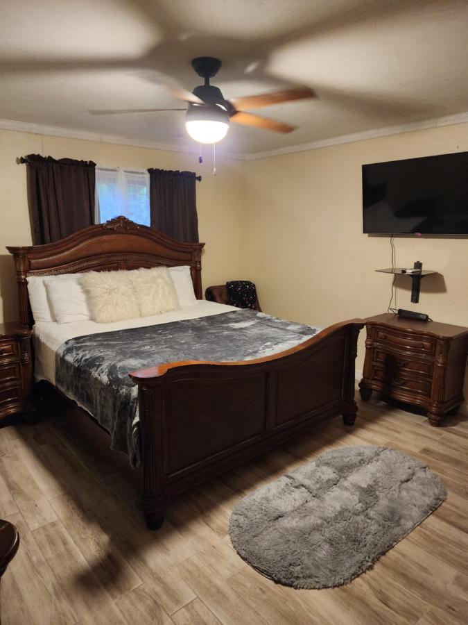 Ferienwohnung 11Onessex1 In The Heart Of Kingston Ja Dn Vacations Exterior foto